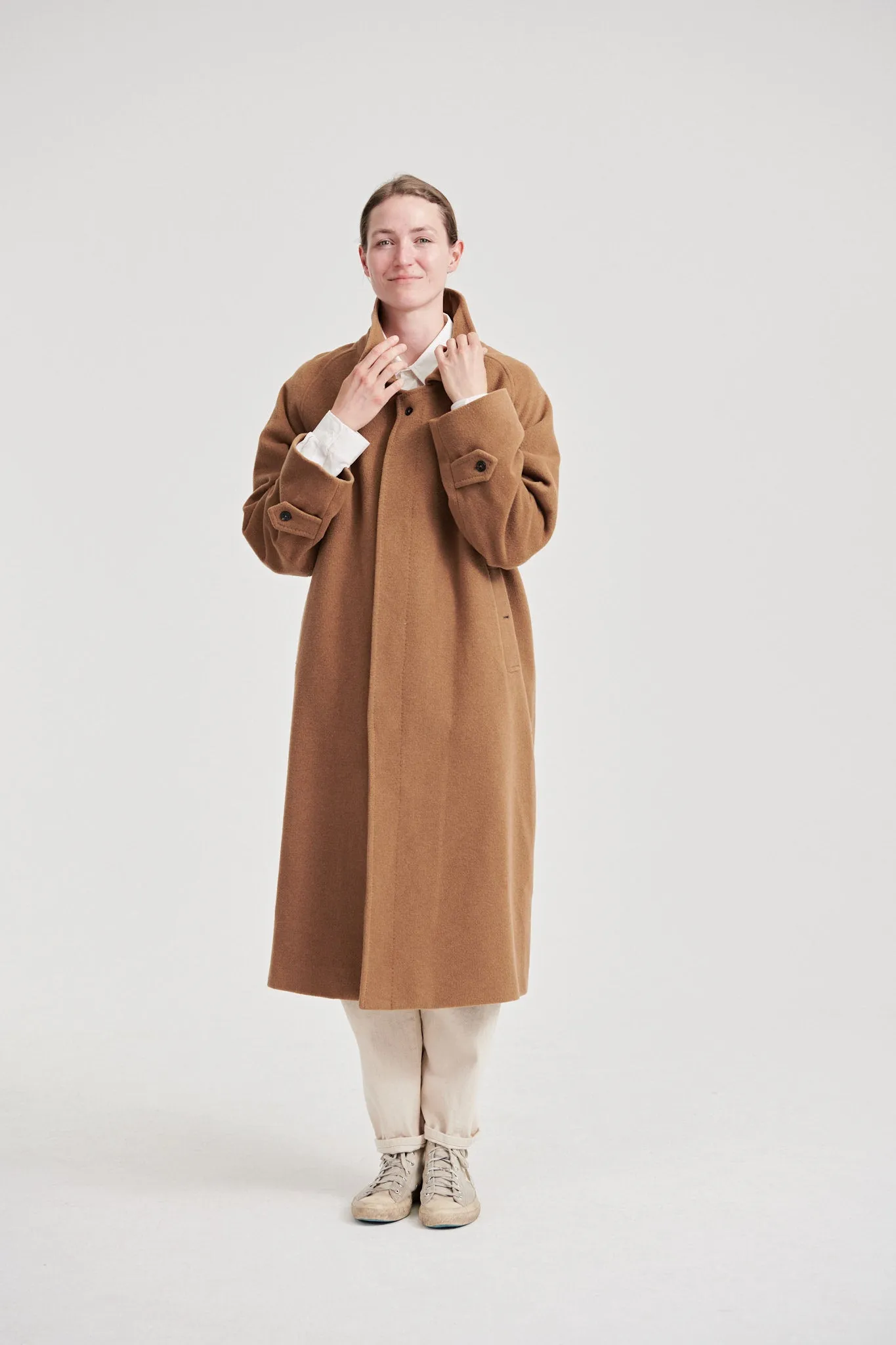 10 / Cashmere coat camel