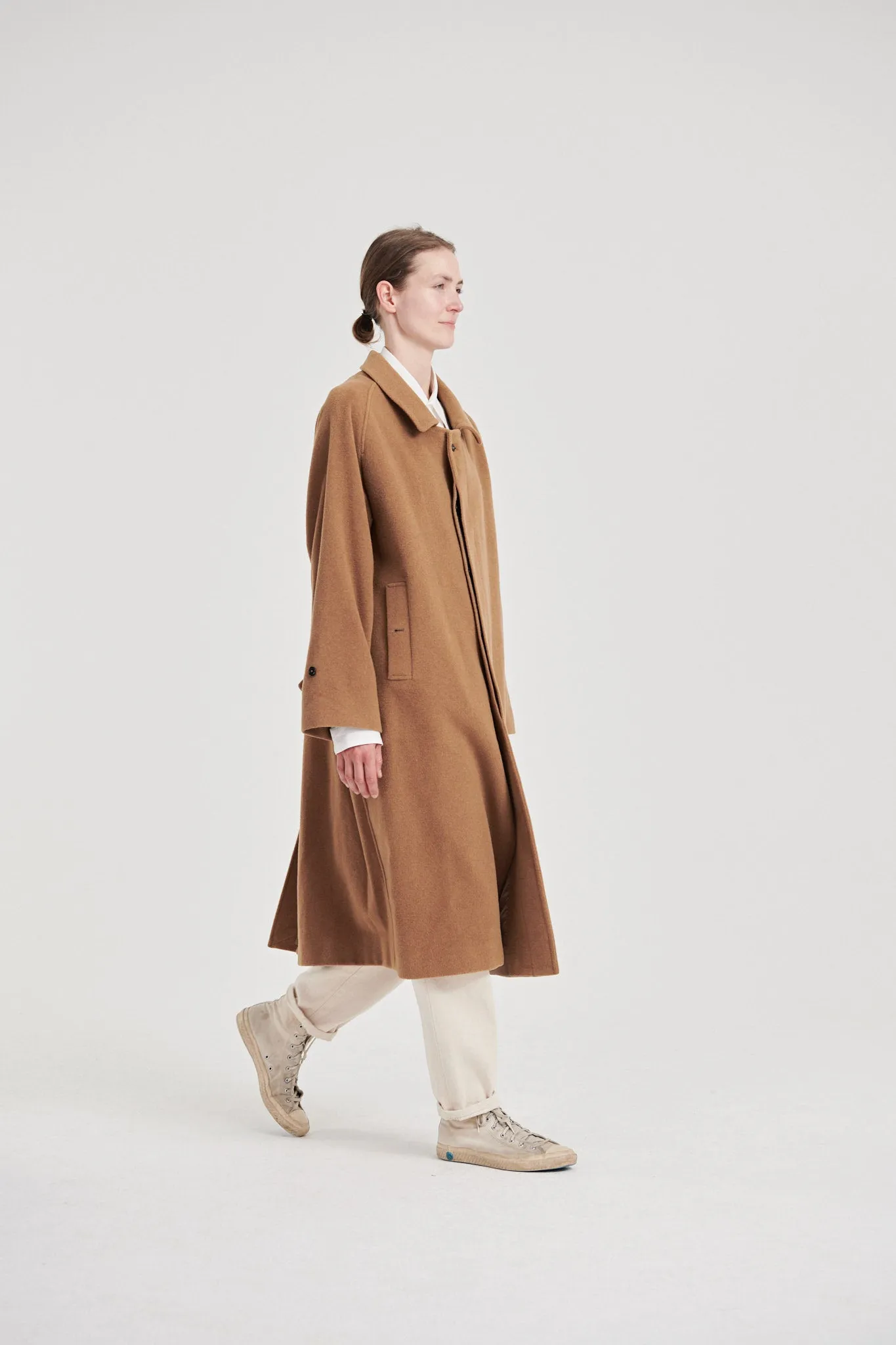 10 / Cashmere coat camel