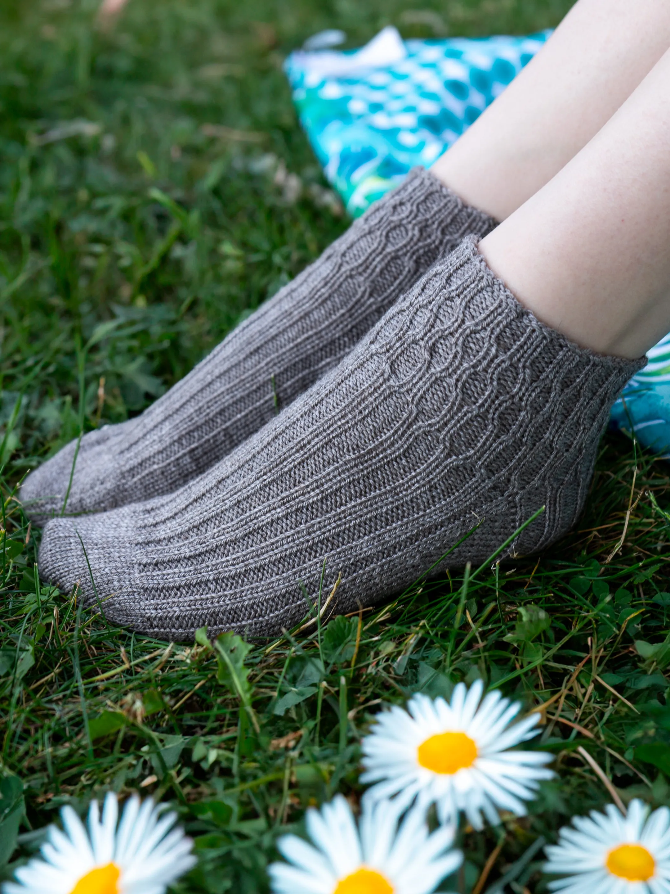 Modern Mood sock Kit <br><small>yarn & knitting pattern kit</small>