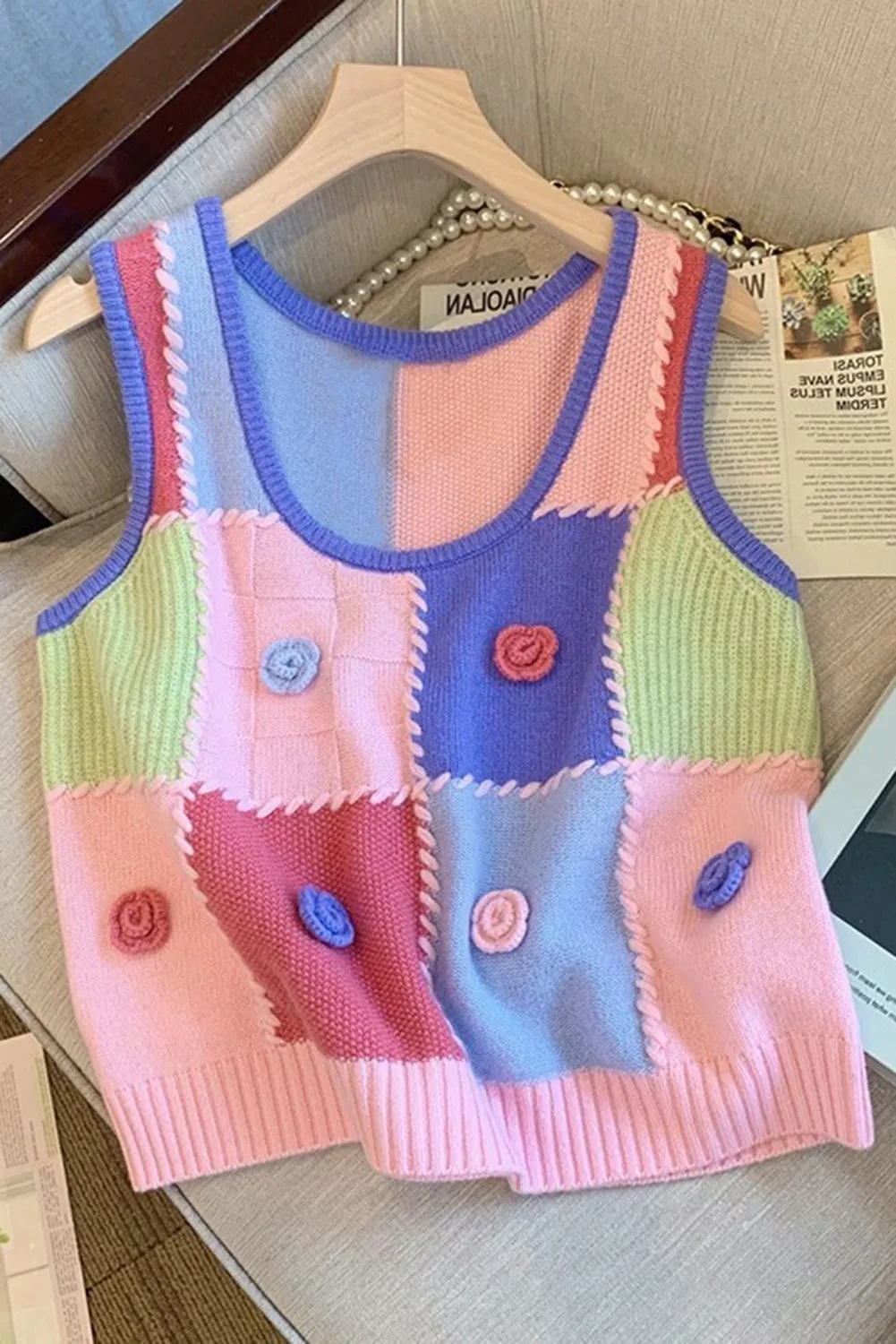 Multicolour Checkered Colorblock 3D Flower Knitted Vest