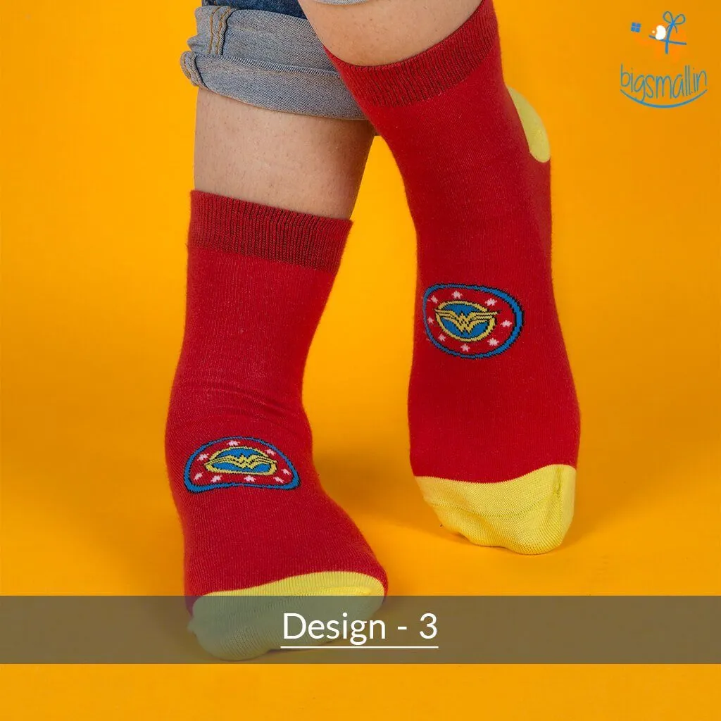 Official Wonder Woman Socks