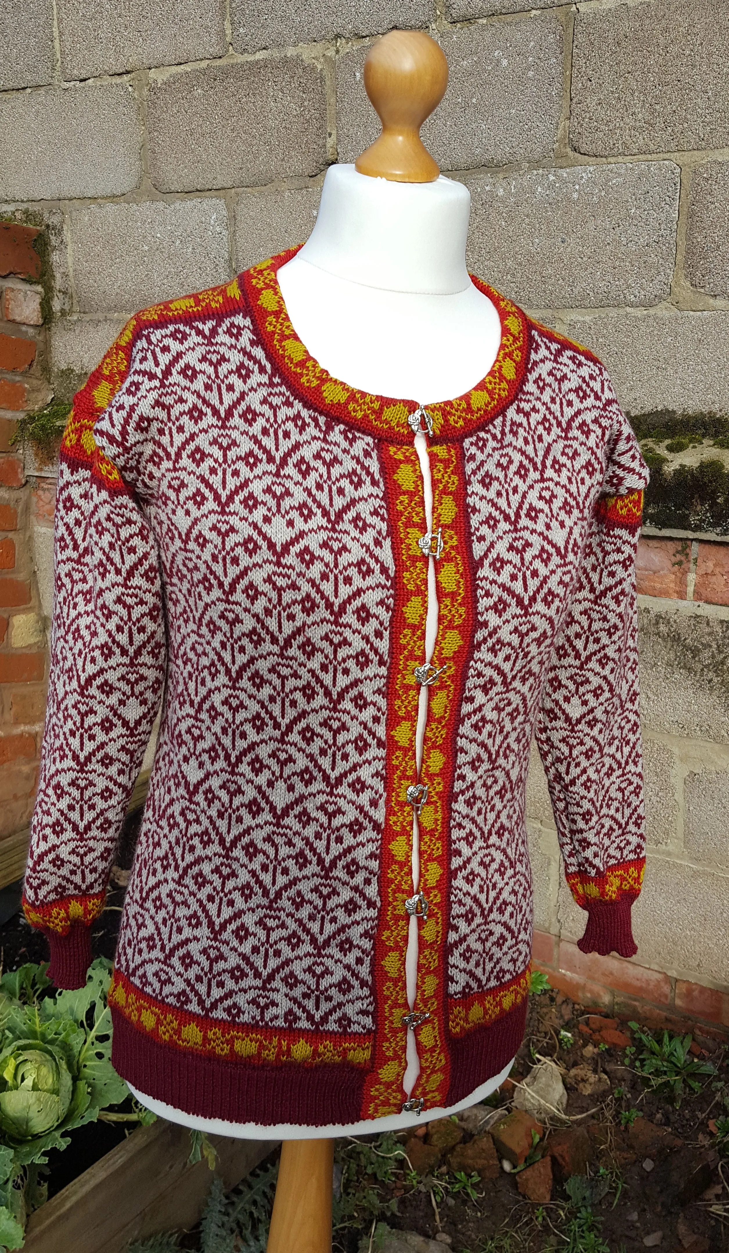 "Freya" ladies all over traditional styled fair isle round neck cardigan.