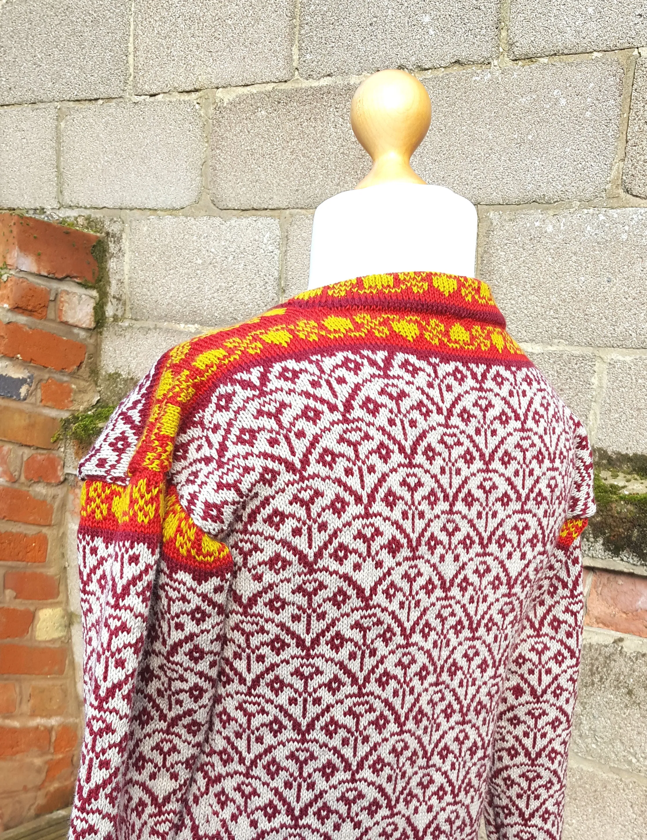 "Freya" ladies all over traditional styled fair isle round neck cardigan.