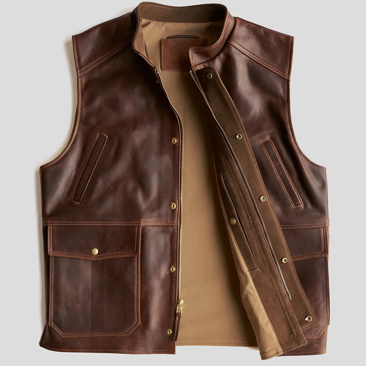 Shelby Travel Vest No.329 | Mahogany