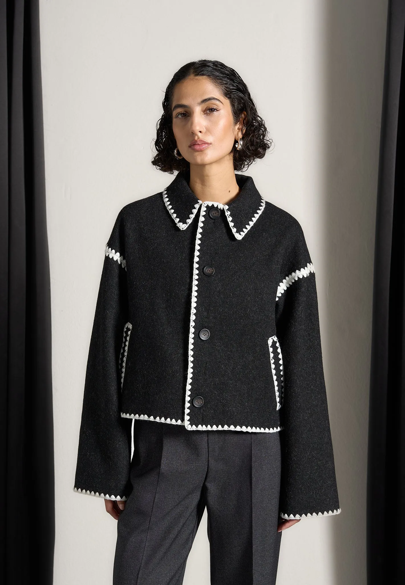 Wool Blanket Stitch Jacket with Scarf - Black